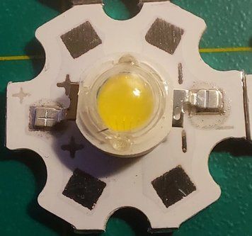 Надяскравий світлодіод на підкладці led 5w 3.2-3.6v білий теплий 3000-3500 K 1642576067 фото