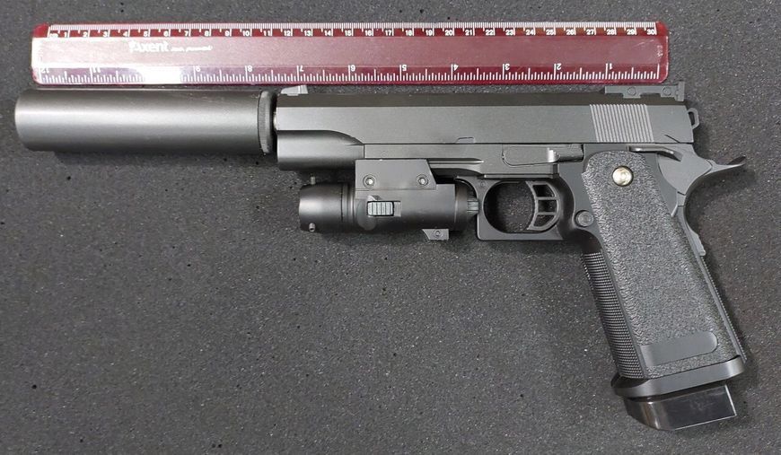 Пистолет страйкбольный Galaxy металлический G. 6A c глушителем и лазером 1720894346 фото