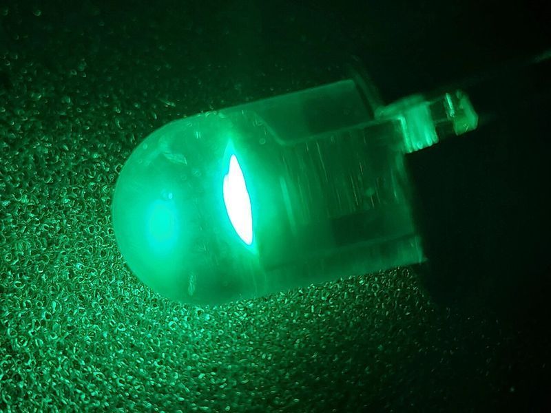 Яркий светодиод типа T10 W5W Green 12v зеленый 1603065734 фото